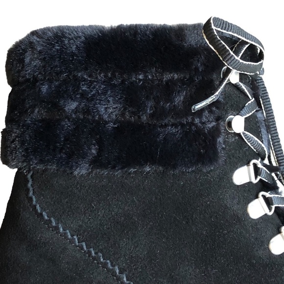 Splendid NWT Evita Lace Up Suede Faux Fur Trim Winter Boot Black Size 10 - Picture 12 of 15